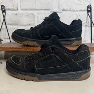 Vans Hudson Black Suede Skate Sneakers Size 8.5